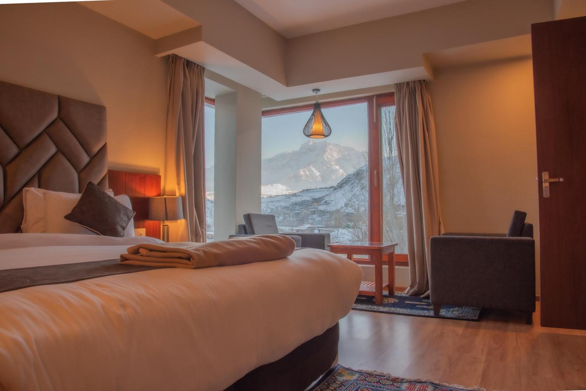 Hotel The Kargil Exterior foto